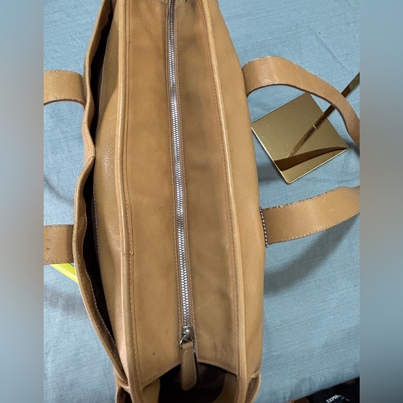 Coach Tan Hampton 5098 Leather Tote Bag - Picture 5 of 16